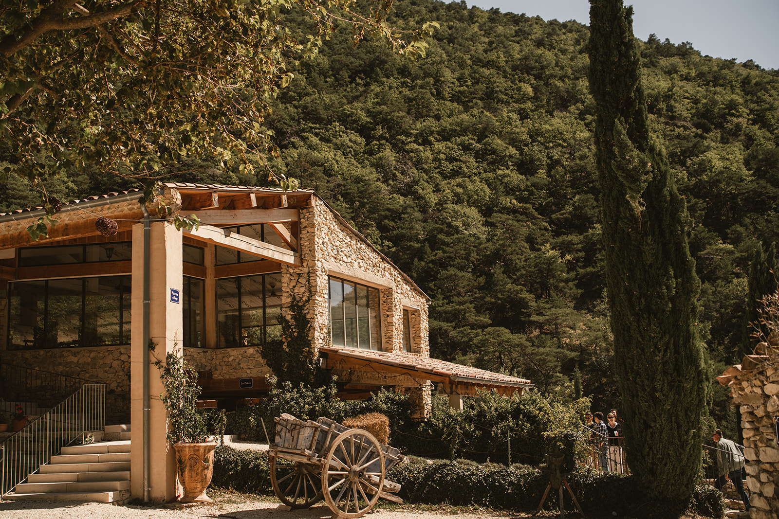 Domaine de mariage avec hébergement près de Nyons