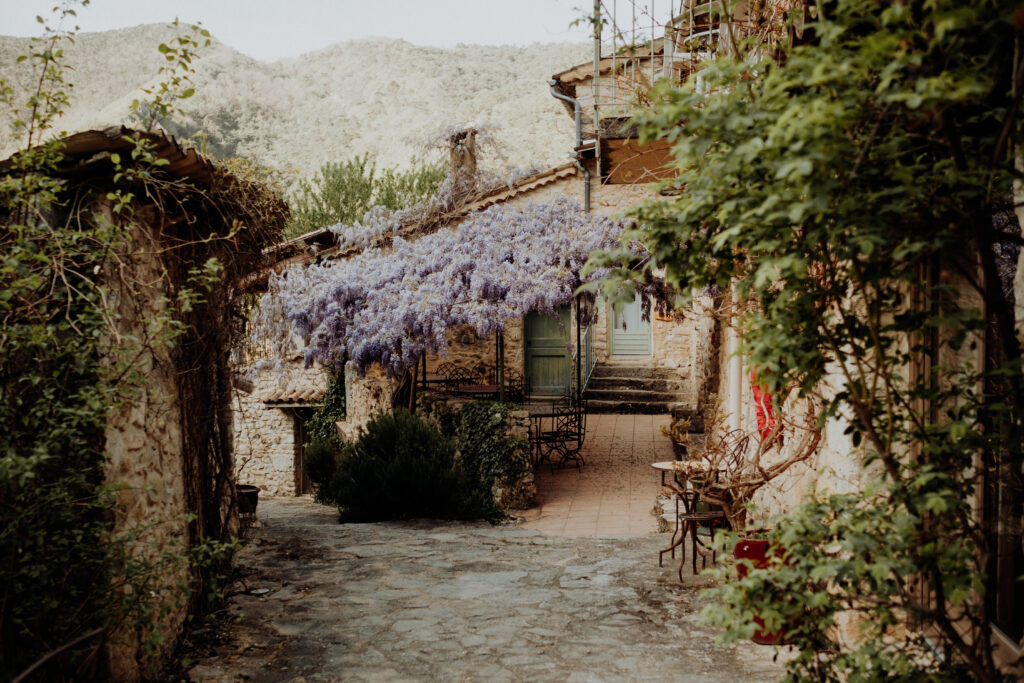 Domaine de Mariage dans la Drôme : Le Hameau de Valouse, un cadre idyllique