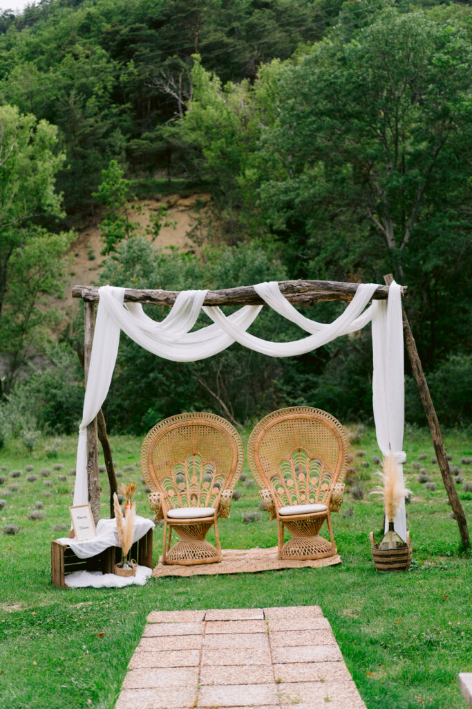 Organiser une cérémonie laïque dans la Drôme Provençale