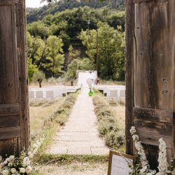 @maxinedecker.jpg cérémonie laïque dans un domaine de mariage en Drôme